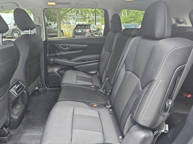 Photo of 2023 Ice Silver Metallic Subaru Ascent