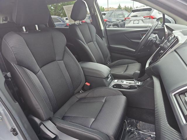 Photo of 2023 Ice Silver Metallic Subaru Ascent