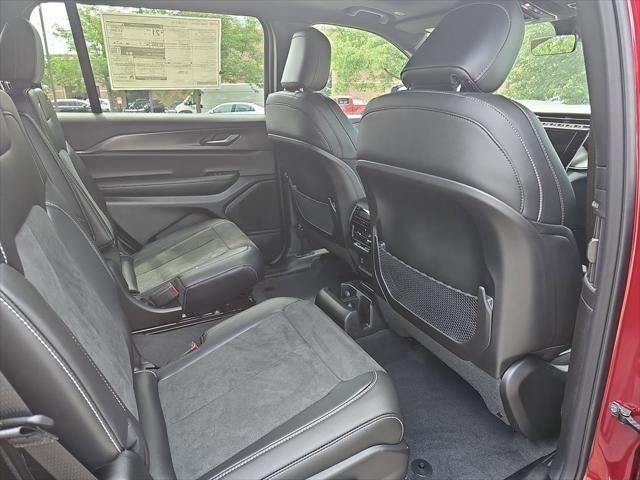 Photo of 2025 Velvet Red Pearlcoat Jeep Grand Cherokee L