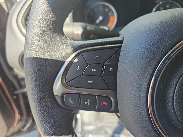 Photo of 2022 Black Clearcoat Jeep Renegade