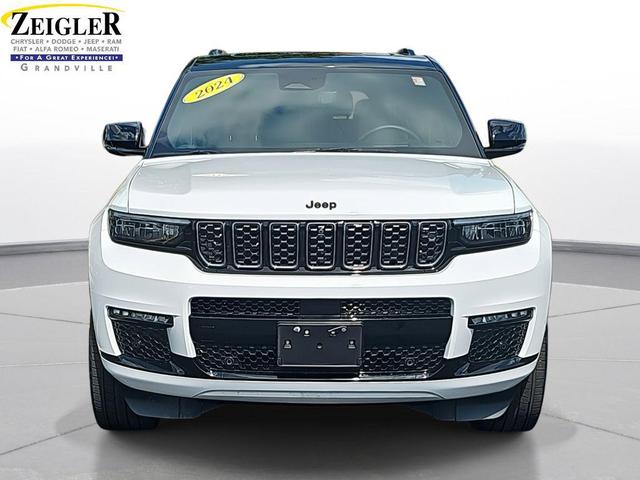 Photo of 2024 Bright White Clearcoat Jeep Grand Cherokee L
