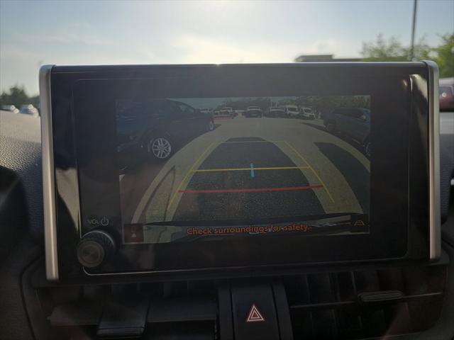 Photo of 2024 Silver Sky Metallic Toyota RAV4