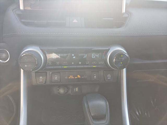 Photo of 2024 Silver Sky Metallic Toyota RAV4