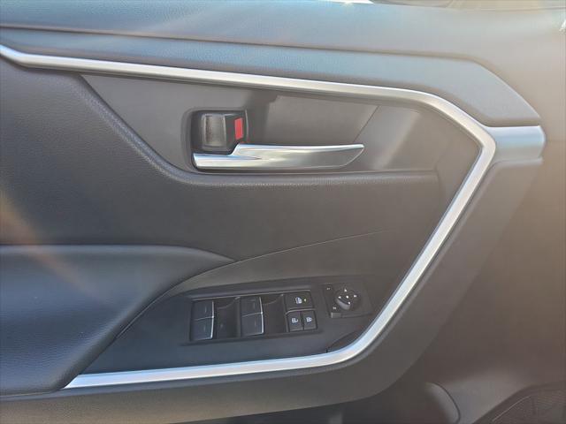 Photo of 2024 Silver Sky Metallic Toyota RAV4