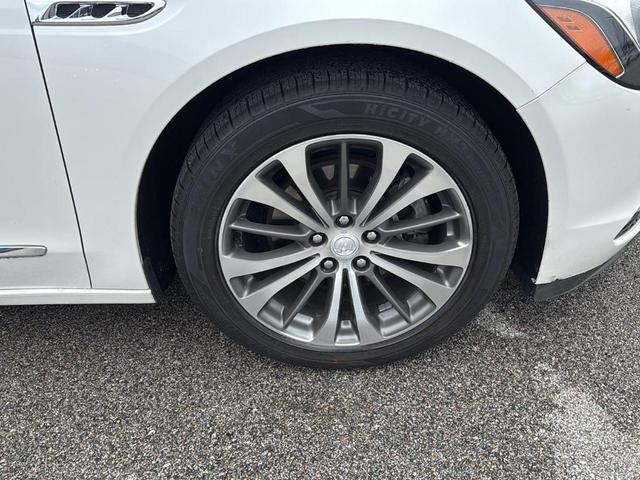 Photo of 2019 White Frost Tri-Coat Buick LaCrosse