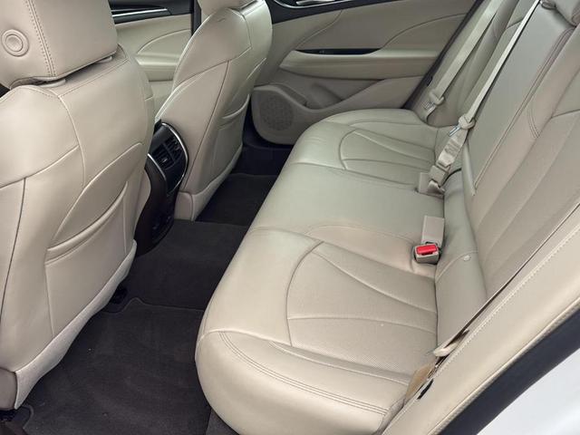 Photo of 2019 White Frost Tri-Coat Buick LaCrosse