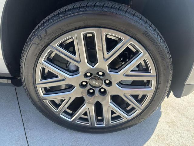 Photo of 2025 Sterling GMC Yukon