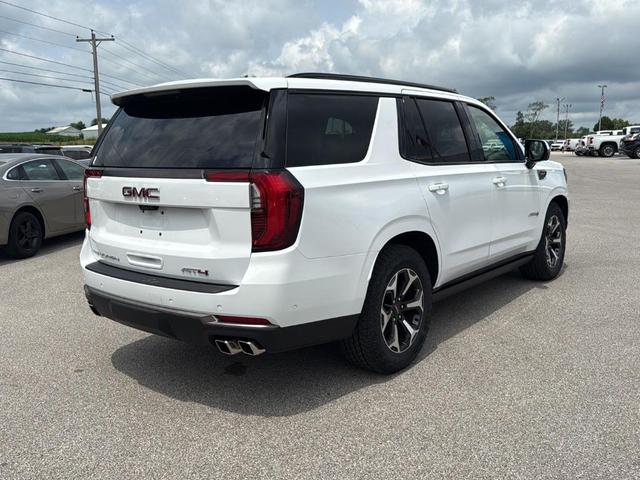 Photo of 2025 Summit White GMC Yukon