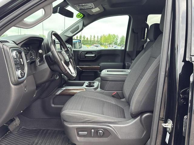 Photo of 2022 Black GMC Sierra 1500 Limited