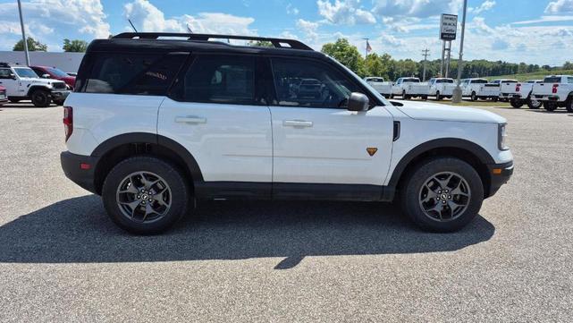 Photo of 2021 White Ford Bronco Sport
