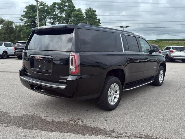 Photo of 2020 Onyx Black GMC Yukon XL