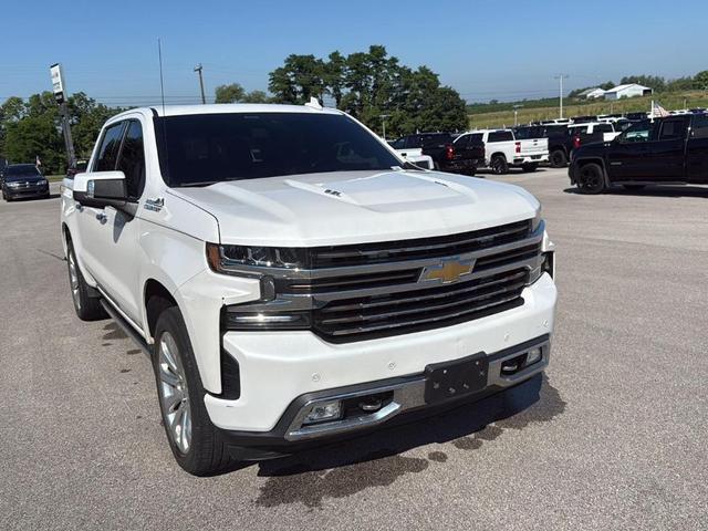 Photo of 2019 Iridescent Pearl Tricoat Chevrolet Silverado 1500