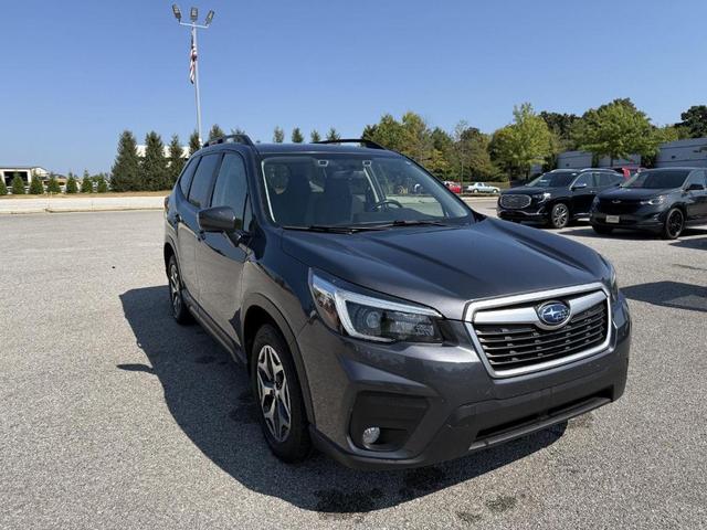 Photo of 2021 Magnetite Gray Metallic Subaru Forester