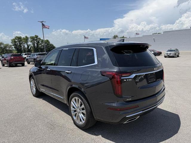 Photo of 2022 Wilder Metallic Cadillac XT6