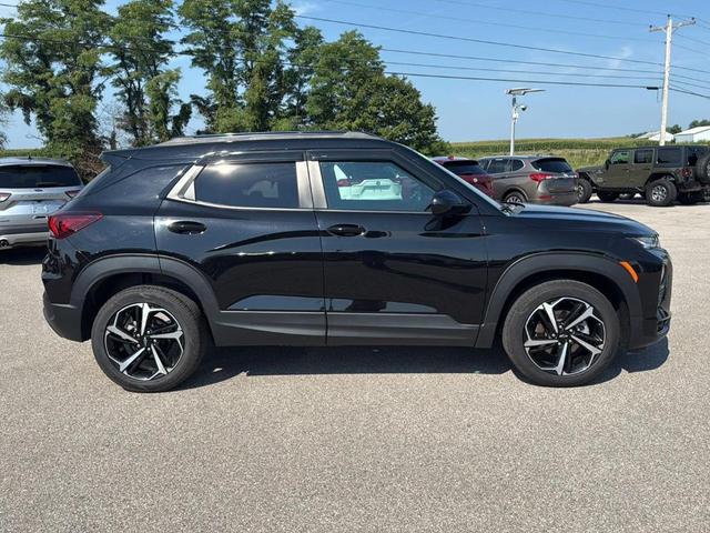 Photo of 2022 Mosaic Black Metallic Chevrolet Trailblazer
