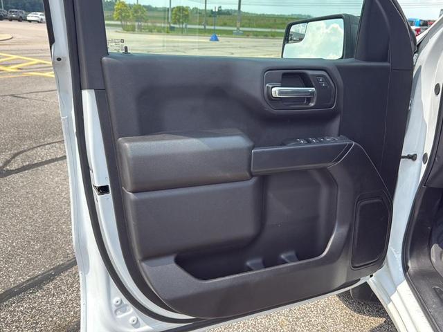 Photo of 2025 Summit White Chevrolet Silverado 1500
