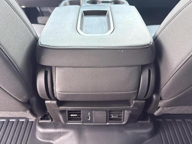 Photo of 2025 Summit White Chevrolet Silverado 1500
