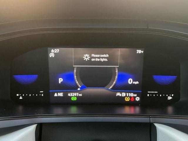 Photo of 2022 Kings Red Metallic Volkswagen Taos