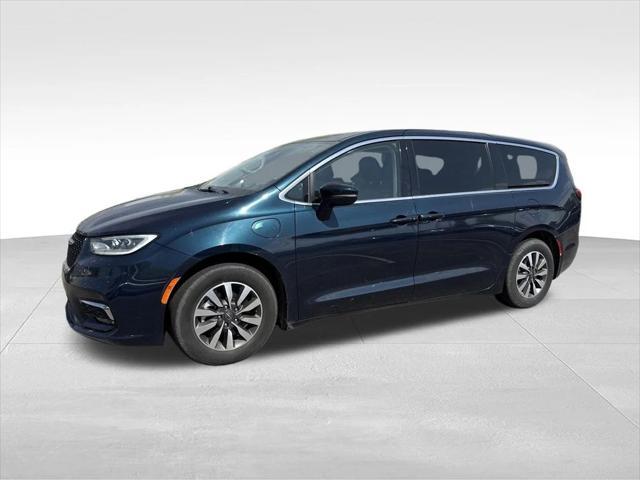 2022 Chrysler Pacifica Hybrid