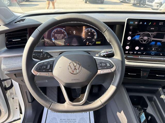Photo of 2025 Pure White Volkswagen Tiguan
