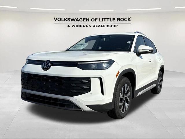Photo of 2025 Pure White Volkswagen Tiguan