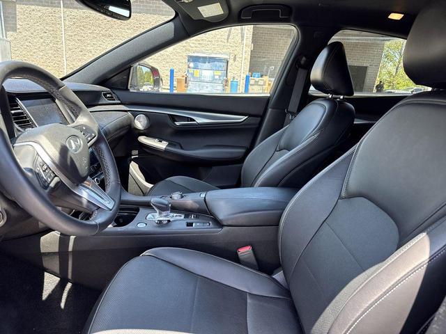 Photo of 2022 Dynamic Sunstone Red INFINITI QX55