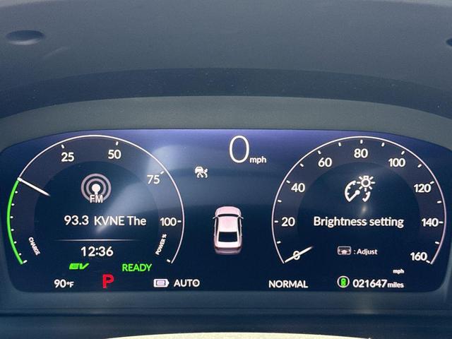 Photo of 2024 Platinum White Pearl Honda Accord Hybrid