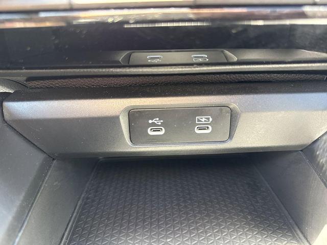 Photo of 2024 Platinum White Pearl Honda Accord Hybrid