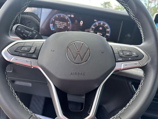 Photo of 2025 Platinum Volkswagen Tiguan
