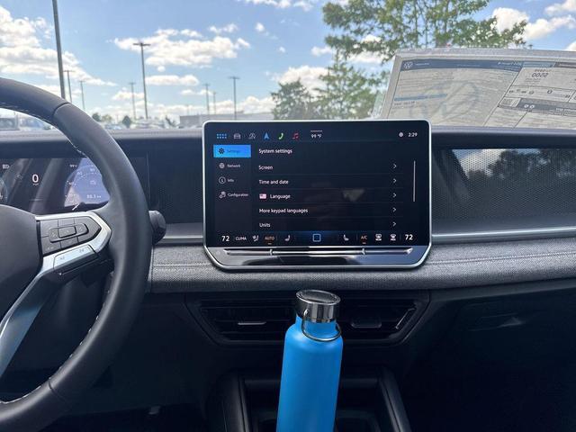 Photo of 2025 Platinum Volkswagen Tiguan