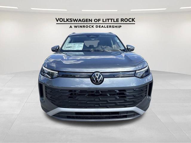 Photo of 2025 Platinum Volkswagen Tiguan