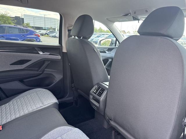 Photo of 2025 Platinum Volkswagen Tiguan
