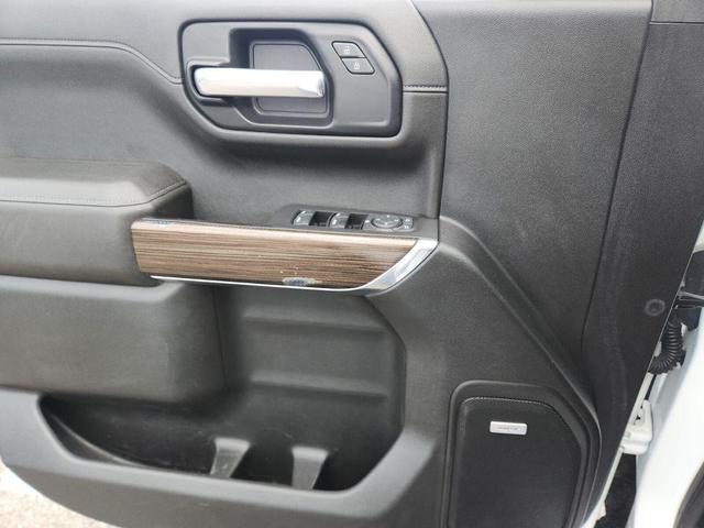 Photo of 2021 Summit White Chevrolet Silverado 1500
