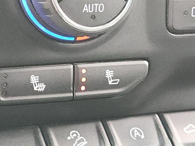 Photo of 2021 Summit White Chevrolet Silverado 1500