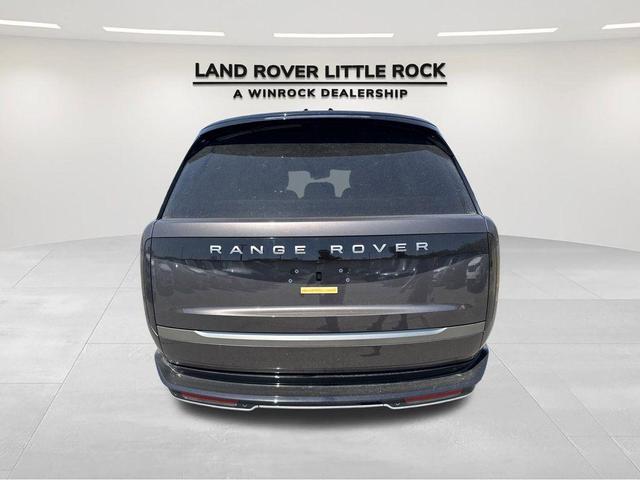 Photo of 2025 Gray Land Rover Range Rover