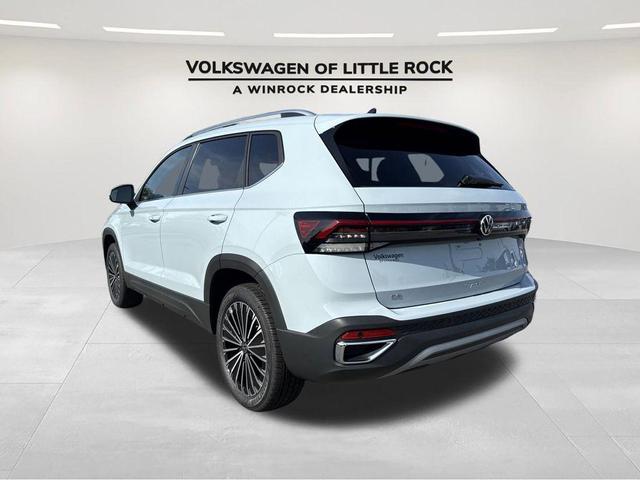 Photo of 2025 Gray Volkswagen Taos