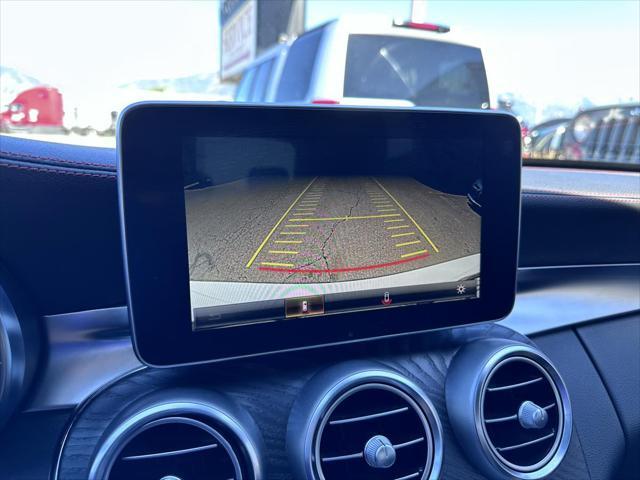 Photo of 2016 Polar White Mercedes-Benz C-Class