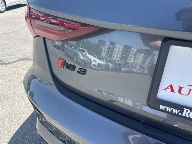 Photo of 2024 Daytona Gray Pearl Effect Audi RS 3