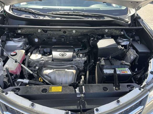 Photo of 2014 Classic Silver Metallic Toyota RAV4