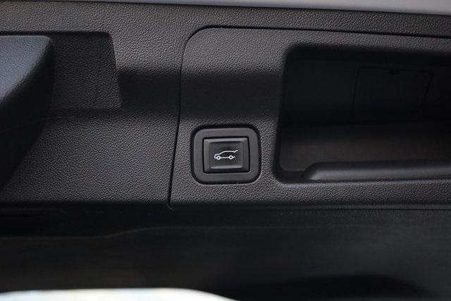 Photo of 2019 Summit White GMC Acadia
