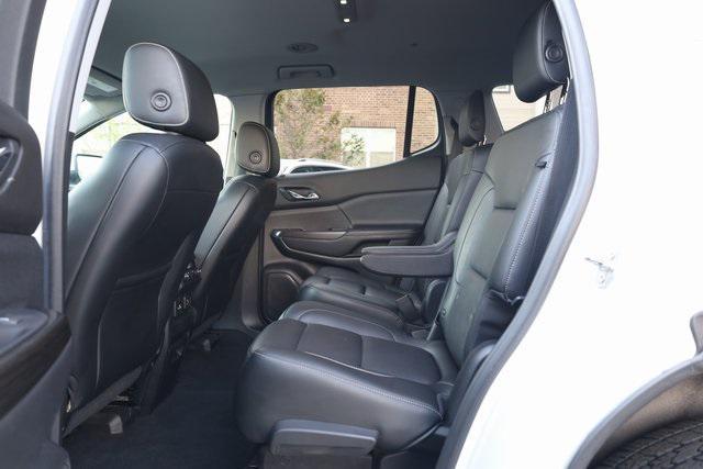 Photo of 2019 Summit White GMC Acadia
