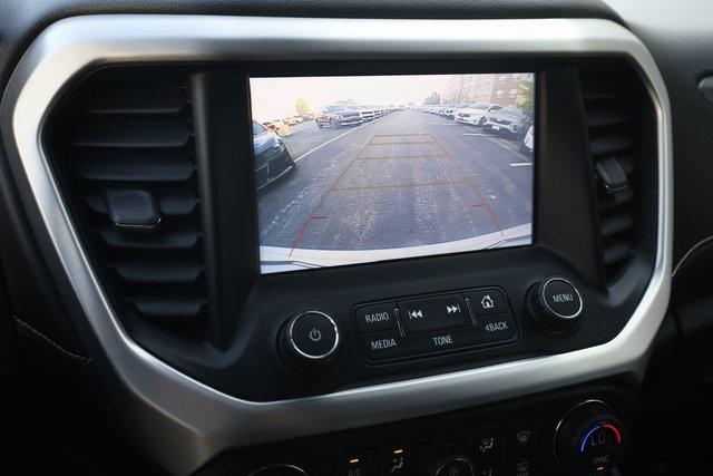 Photo of 2019 Summit White GMC Acadia