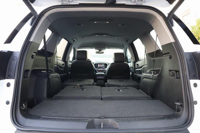 Photo of 2019 Summit White GMC Acadia