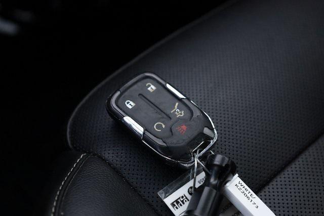 Photo of 2019 Summit White GMC Acadia