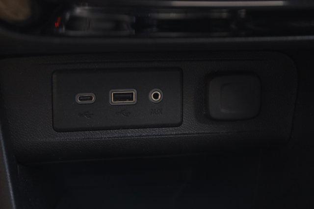 Photo of 2021 Black Currant Metallic Buick Encore GX