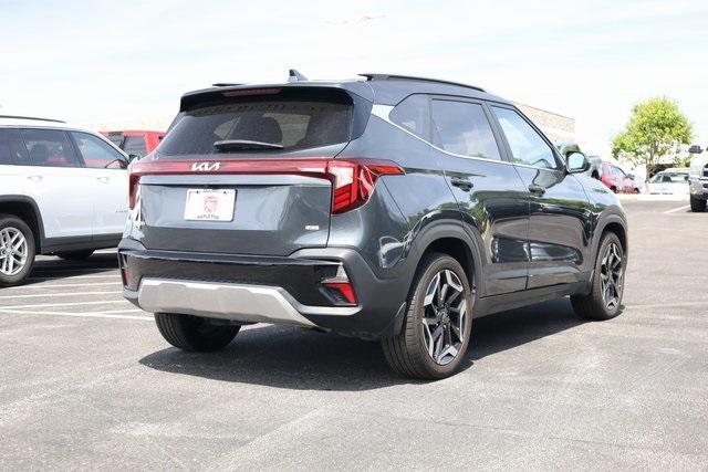 Photo of 2024 Gravity Gray Kia Seltos