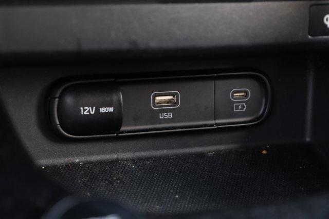 Photo of 2024 Gravity Gray Kia Seltos