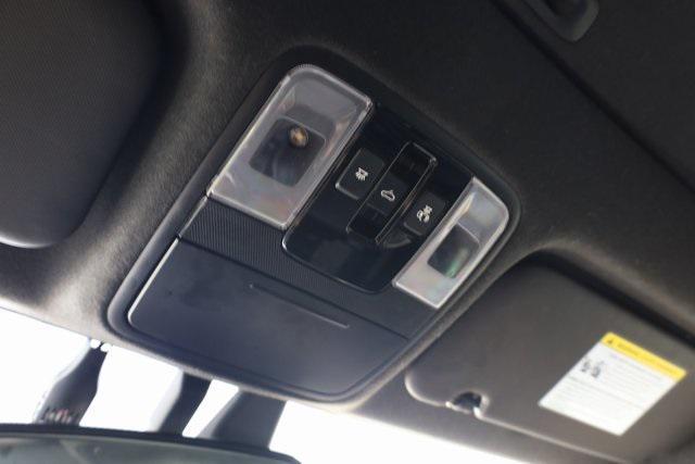 Photo of 2022 Snow White Pearl Kia Forte