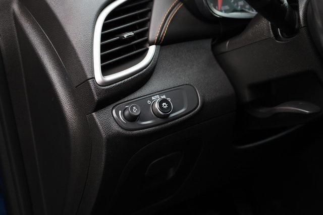 Photo of 2020 Pacific Blue Metallic Chevrolet Trax
