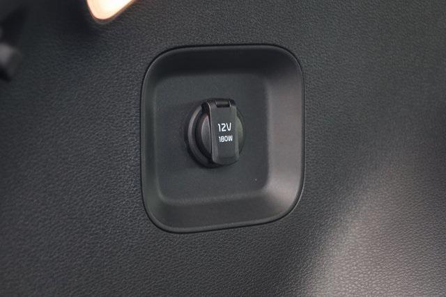 Photo of 2025 Fusion Black Kia Sportage Hybrid